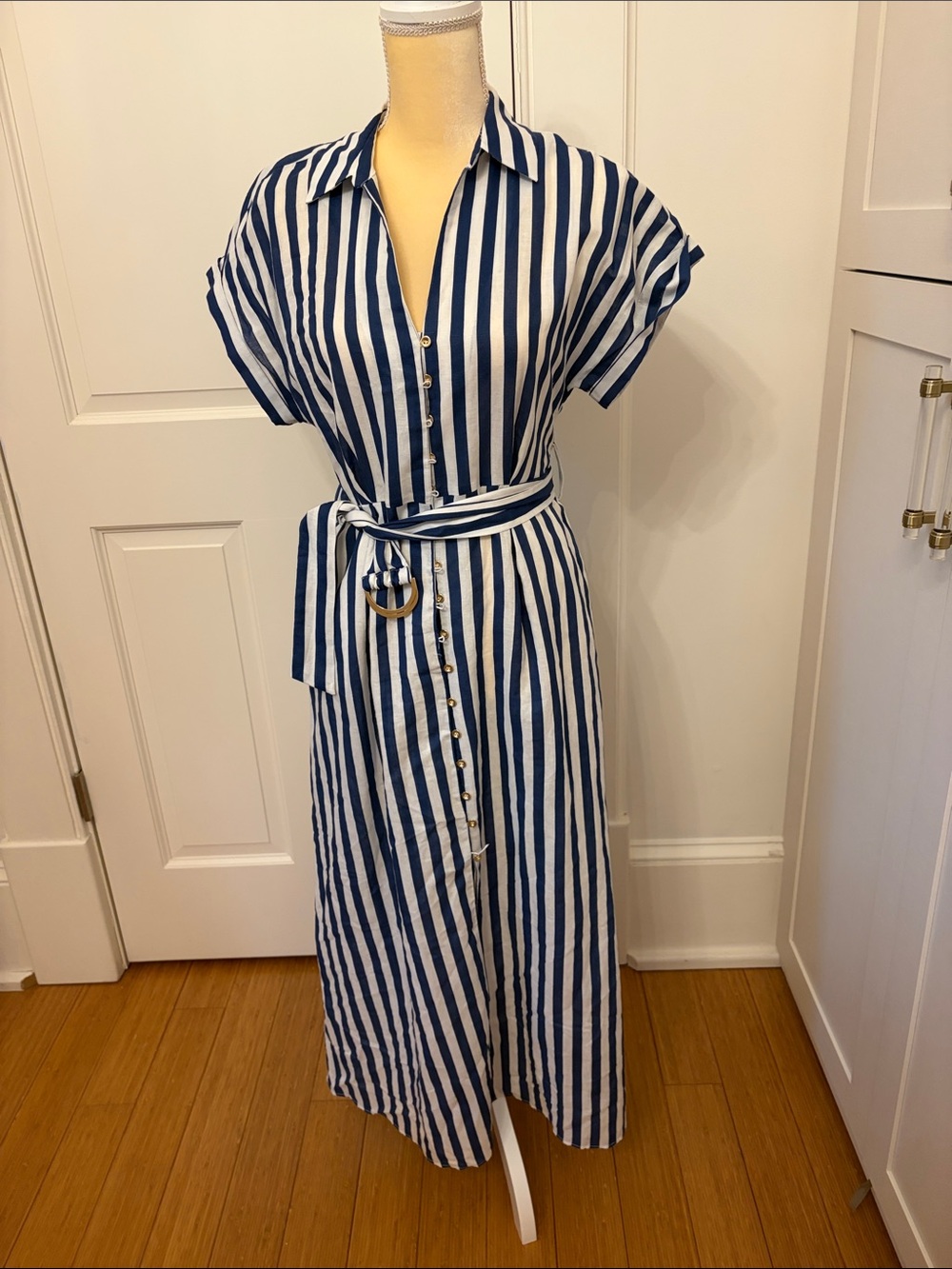 Beautiful nautical dress from Zara - Picture 3 of 6
